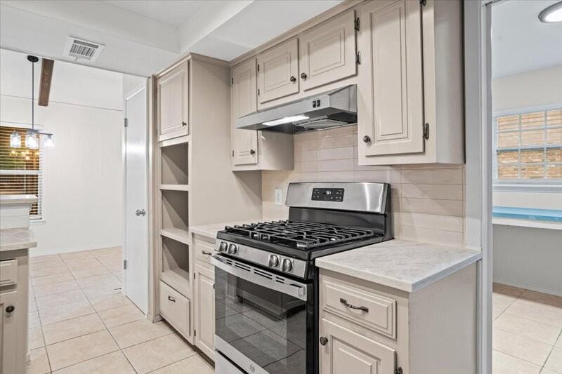 7603 Brookhollow Cv - Photo 5 of 28