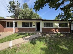 945 Paddock Dr - Photo 1 of 1