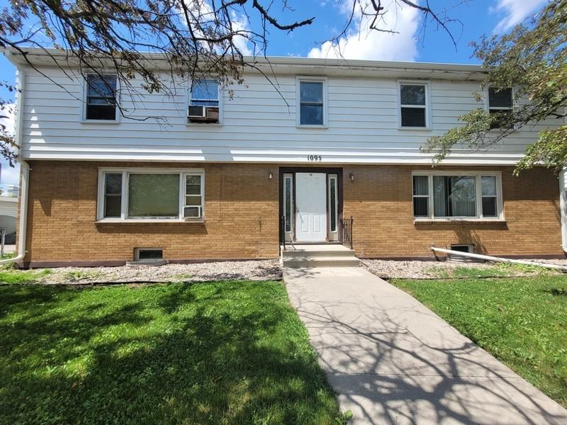 1095 Gillingham Rd - Photo 2 of 8