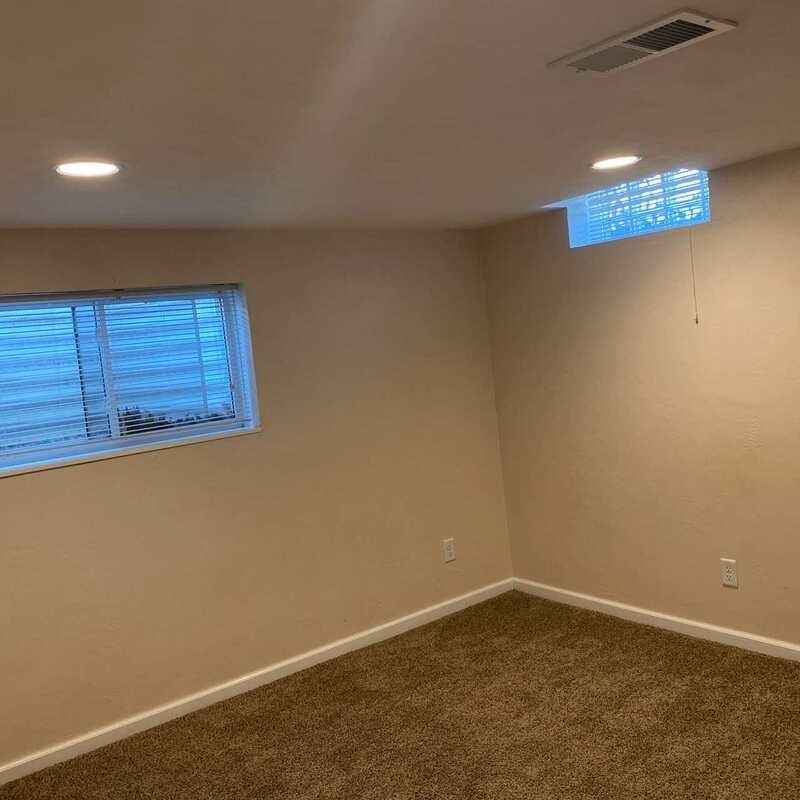 917 Meadowview Dr - Photo 7 of 22