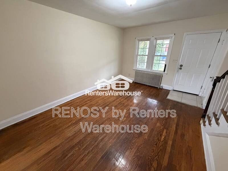 4334 Berger Ave - Photo 4 of 11