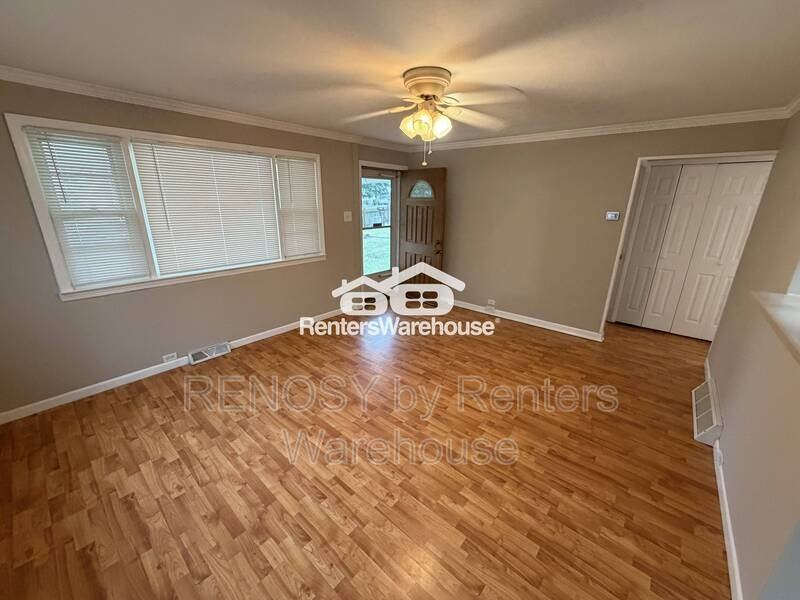 112 Yawmeter Dr - Photo 5 of 16