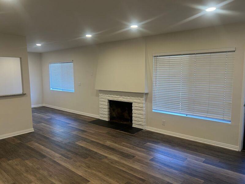 3459 Montrose Ave #A - Photo 3 of 18