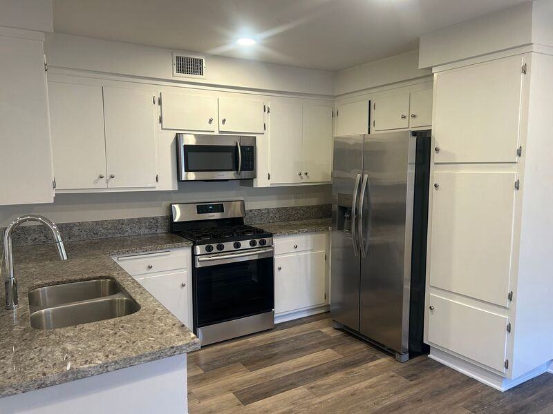 3459 Montrose Ave #A - Photo 5 of 18