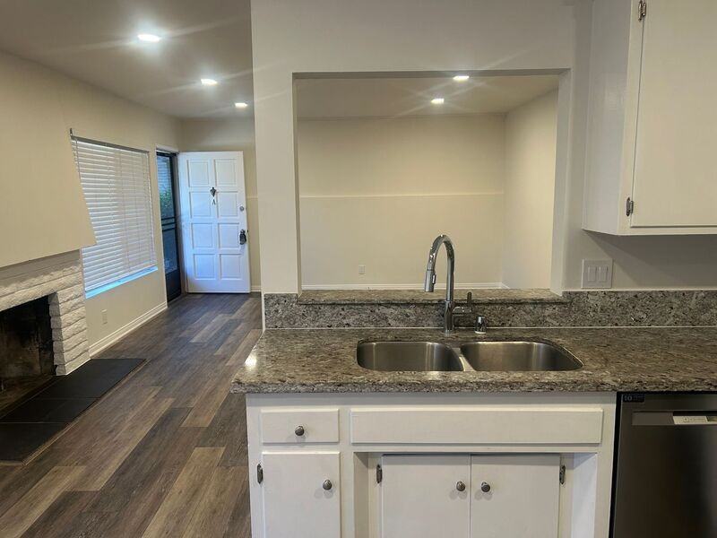 3459 Montrose Ave #A - Photo 6 of 18