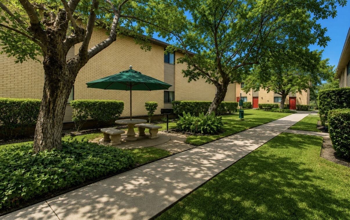 Valley Creek Apartments - Photo 7 of 9