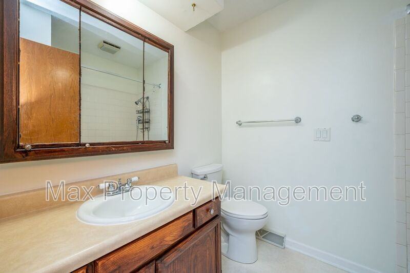 7613 Prairie Ave - Photo 3 of 19