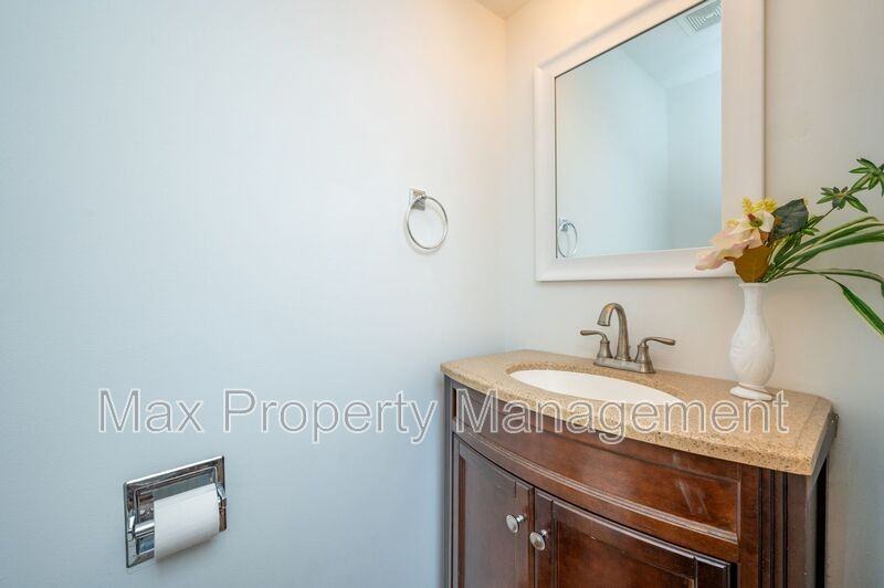 7613 Prairie Ave - Photo 4 of 19