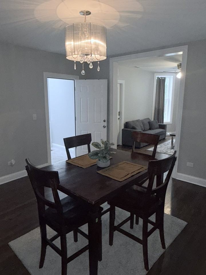 6527 South Vernon Avenue #2 - Photo 5 of 10
