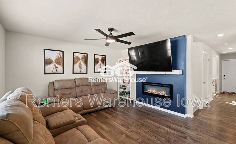 602 Elizabeth Ln Nw - Photo 6 of 11