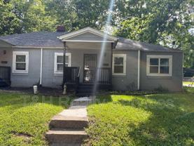 4303 Norwaldo Ave - Photo 1 of 1