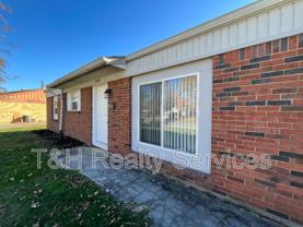 3611 Chateau Ln - Photo 1 of 1