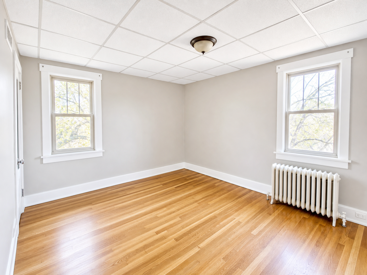 STATESMAN APARTMENTS -- 081 - Photo 7 of 19