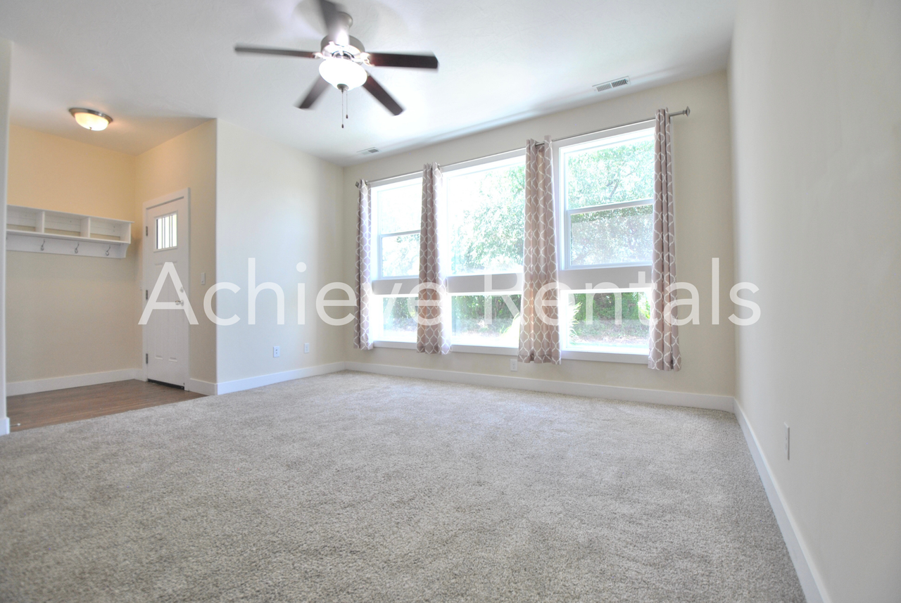 2485 S 1296 W - Photo 2 of 18