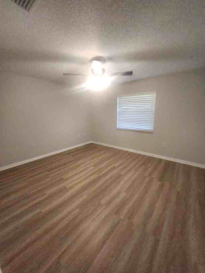 2824 Coleman Ct - Photo 6 of 13