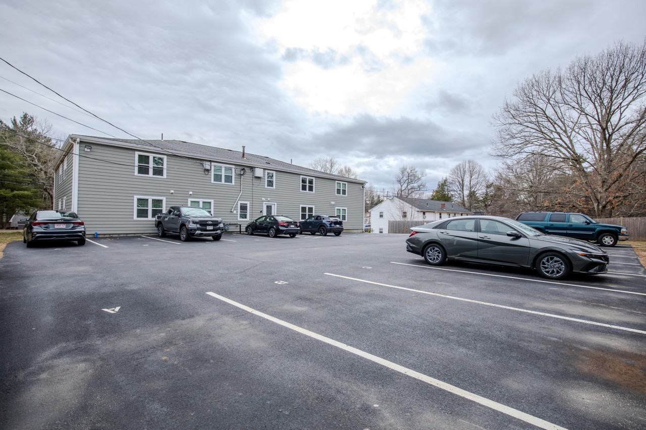 17 Anderson Ave - Photo 2 of 25