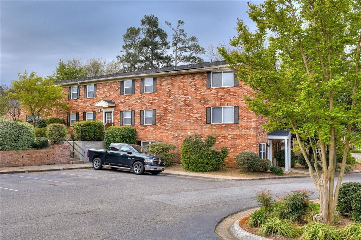 Annaberg Apartments - Photo 3 of 48