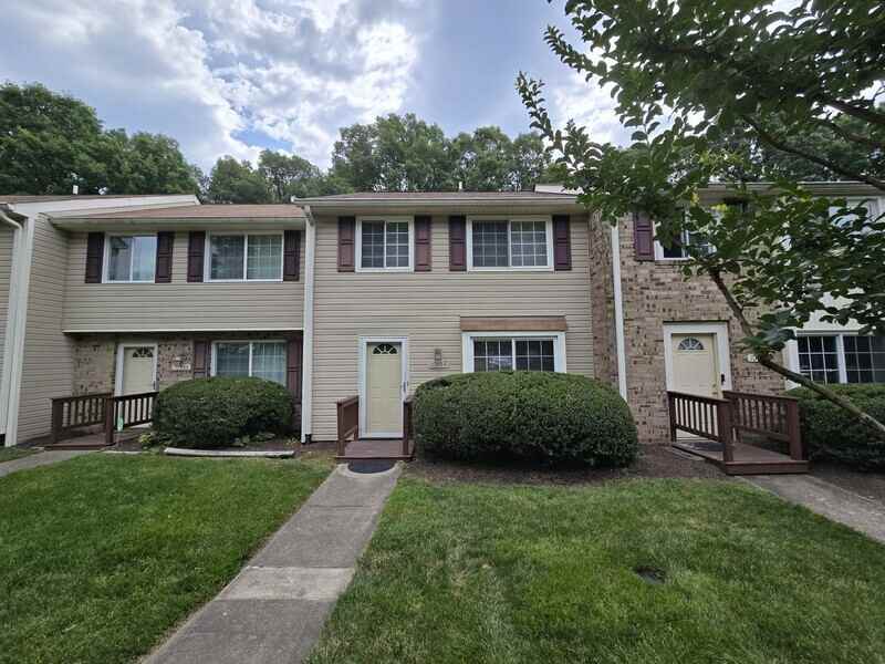 10954 Greenaire Pl - Photo 2 of 20