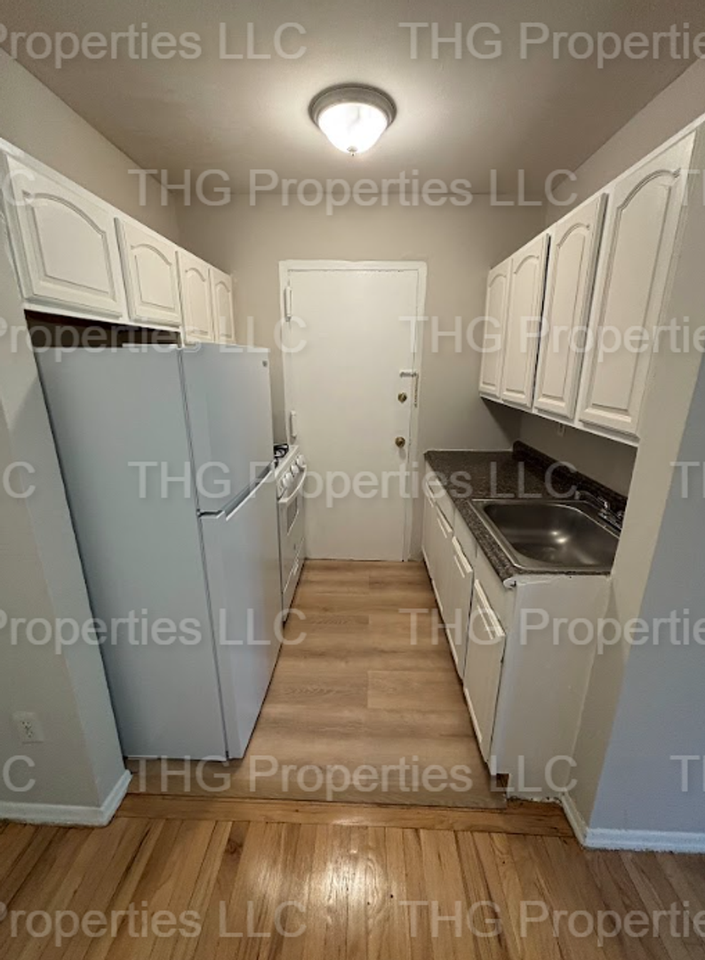 610 E Front - Photo 7 of 12