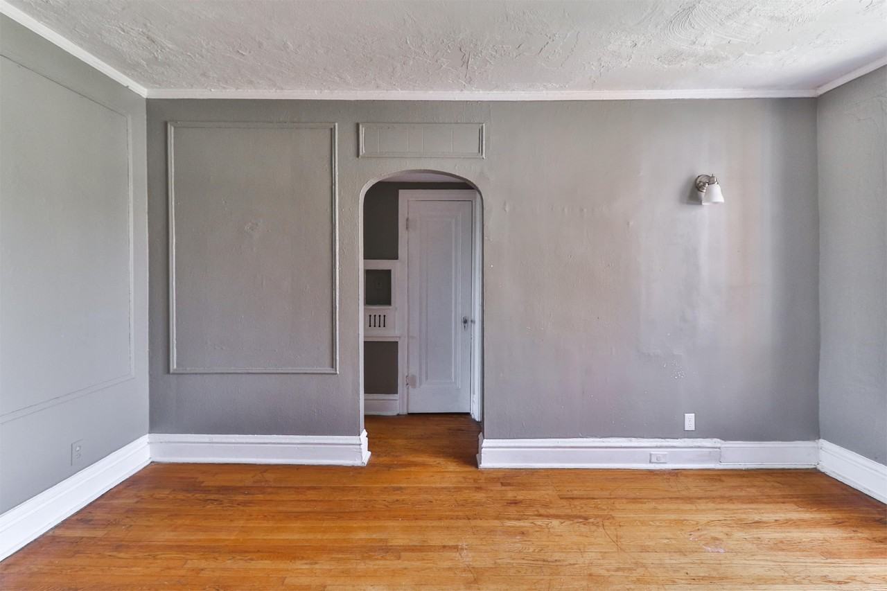 3860 Bamberger - Photo 3 of 11