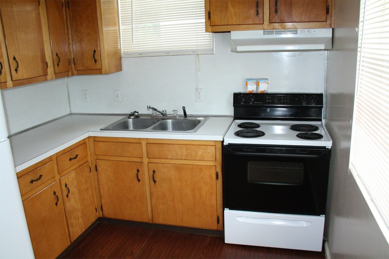 337-347 East Augusta Ave., Vinton, VA  24179 - Photo 3 of 6