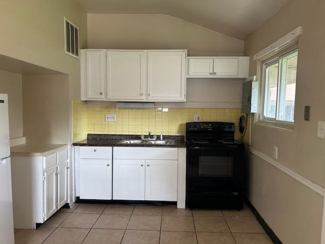 Neville Apartments - Photo 7 of 13