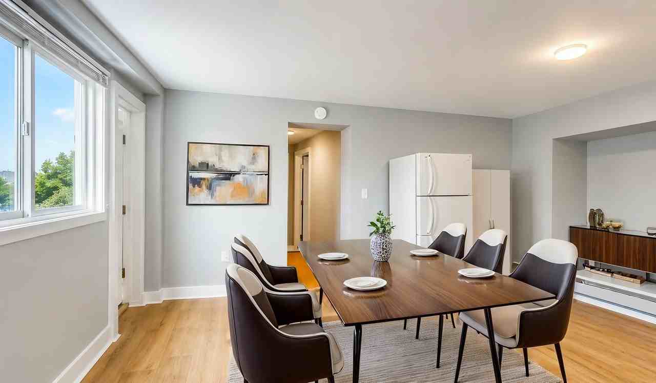 832 Washington Street - Photo 2 of 26