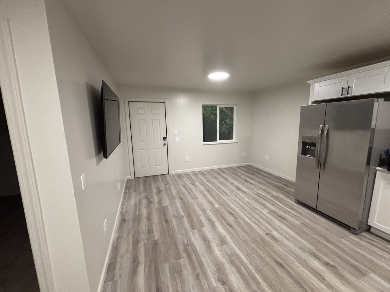 1020 E Lowell Ave #D - Photo 4 of 9