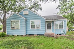 203 Beatrice St - Photo 1 of 1