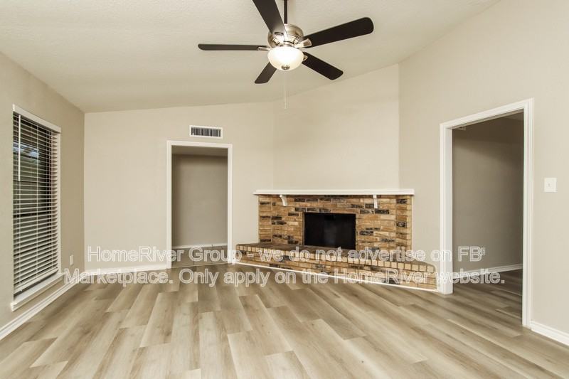 7009 Emory Oak Ln - Photo 3 of 19