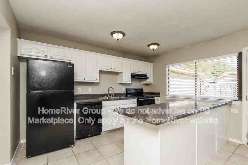 7009 Emory Oak Ln - Photo 6 of 19