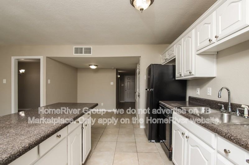 7009 Emory Oak Ln - Photo 7 of 19