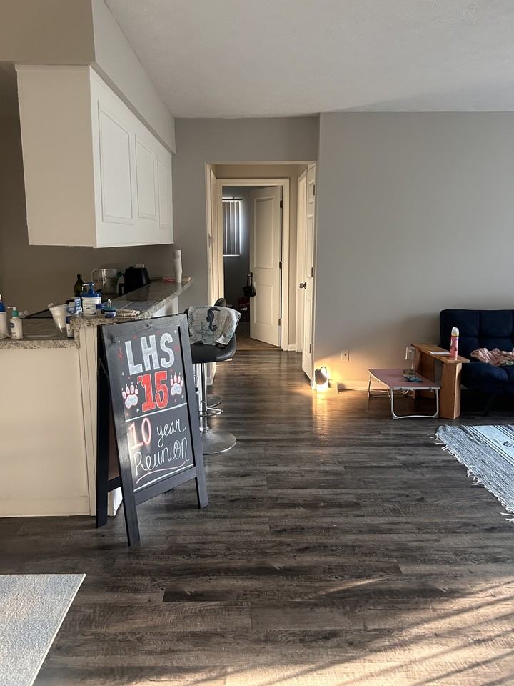 905 Coolidge Road - Photo 2 of 9