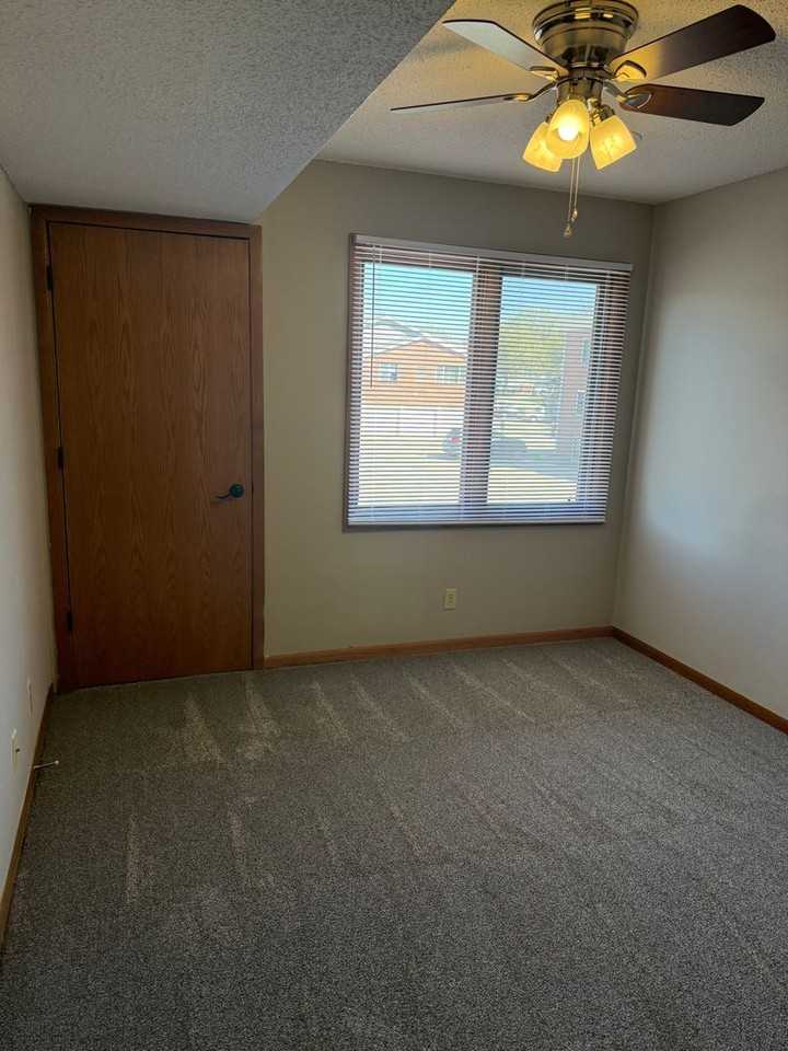 Gate Park Apartments - Photo 7 of 20