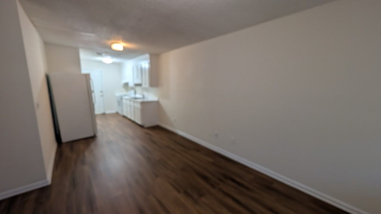 155 North Franklin Drive - Photo 2 of 14