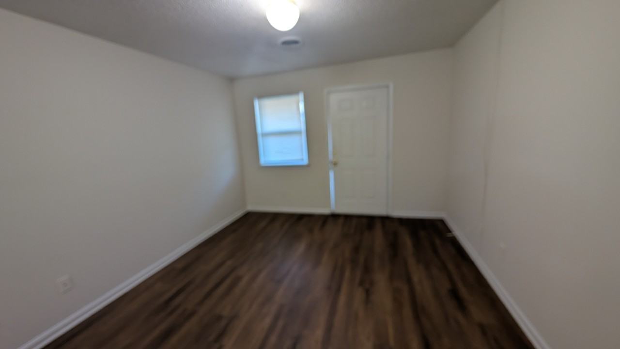 155 North Franklin Drive - Photo 4 of 14