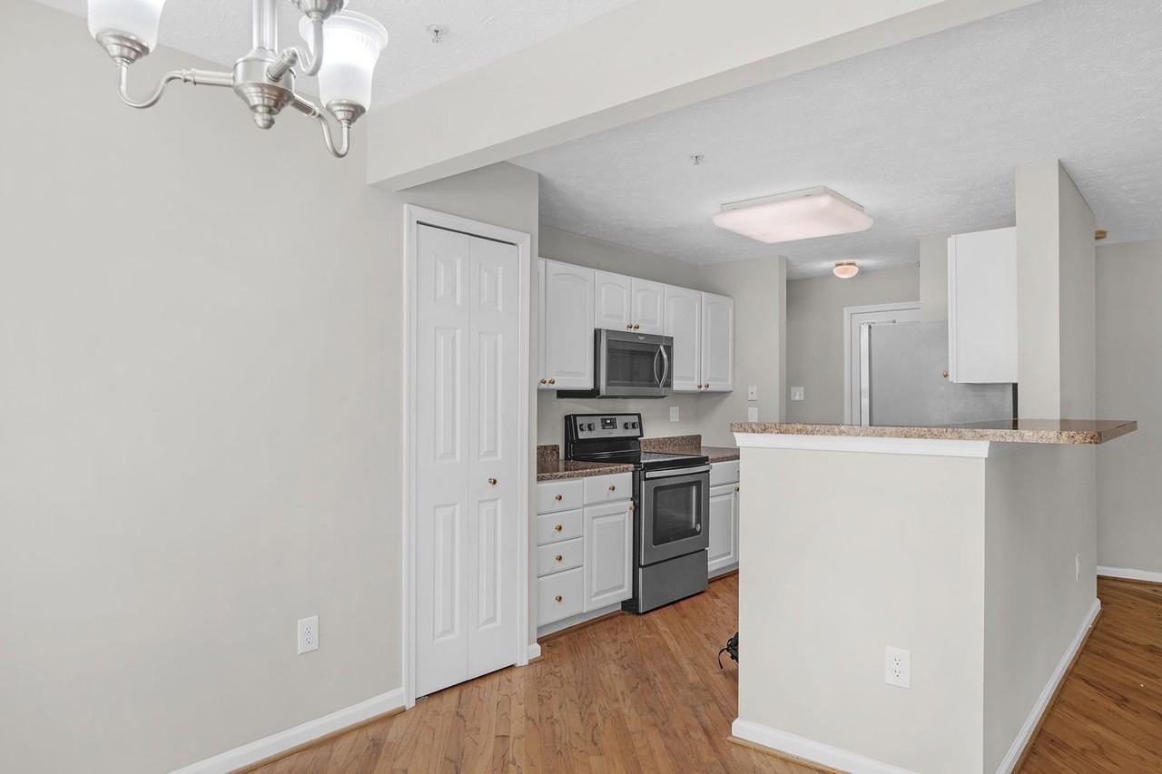 9745 Reese Farm Rd - Photo 7 of 22