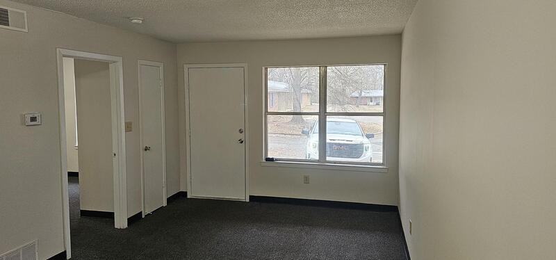 142 Harrison Rd #18 - Photo 3 of 10
