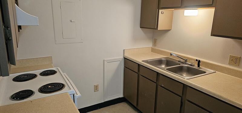 142 Harrison Rd #18 - Photo 7 of 10