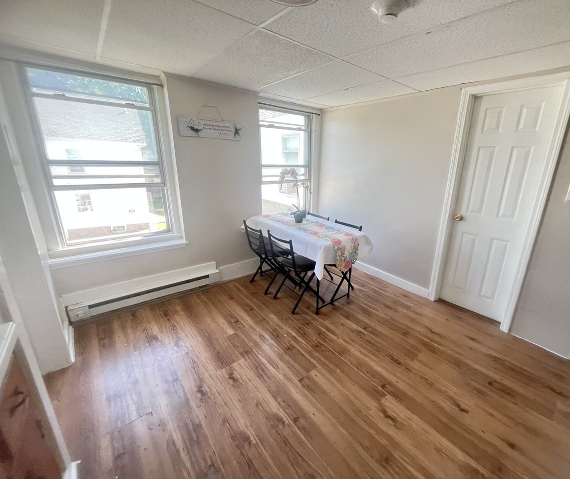 347 Main Street - Photo 2 of 11