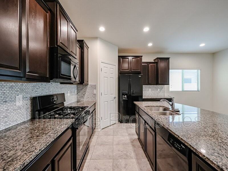 17777 W Maya Way - Photo 2 of 20