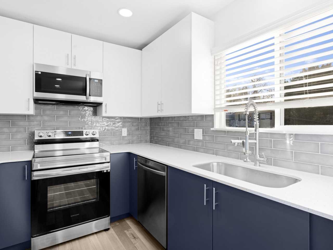 26 W Girard Ave - Photo 4 of 14