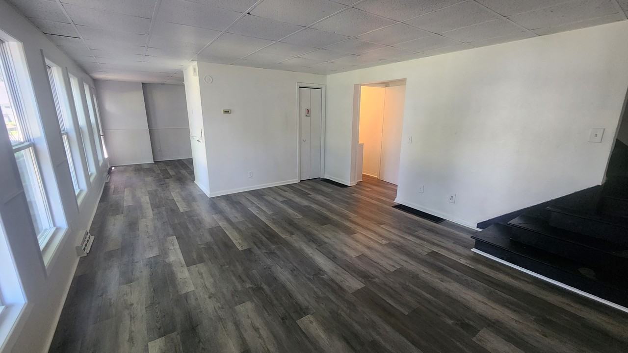 180-182 Prospect Street - Photo 5 of 12