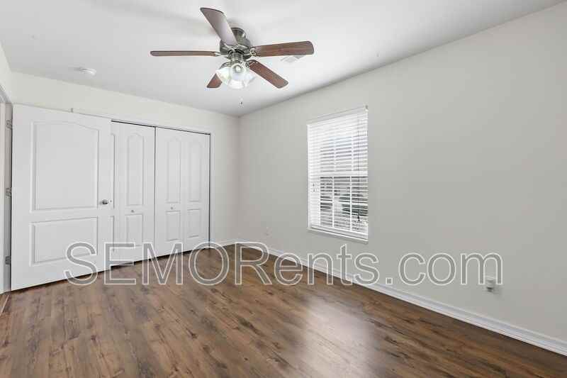 3 Village Dr - Photo 5 of 8