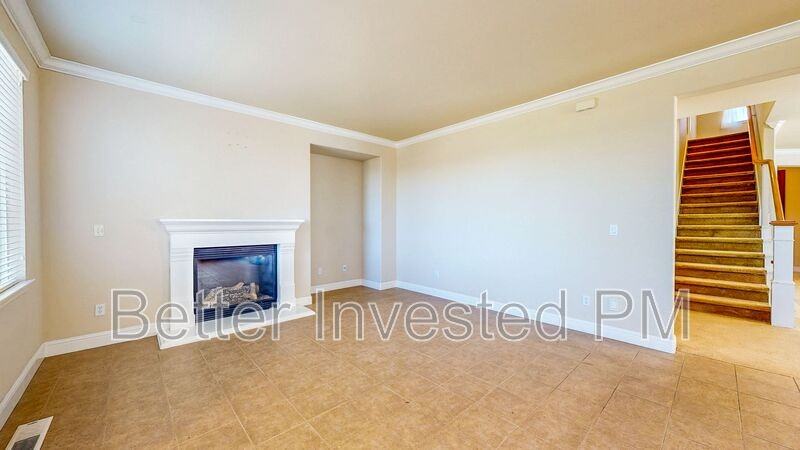 1221 Castellana Ln - Photo 2 of 30
