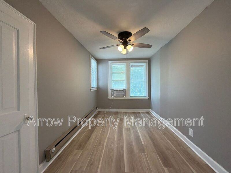 5717 Hartley St #2 - Photo 5 of 11