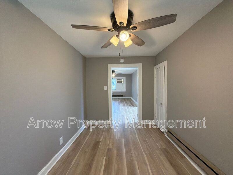 5717 Hartley St #2 - Photo 6 of 11