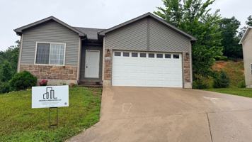 featured image of 112 Lakeview Ct
