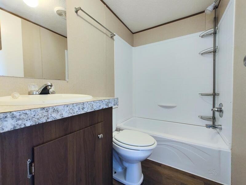312 W Tower Ln - Photo 3 of 11