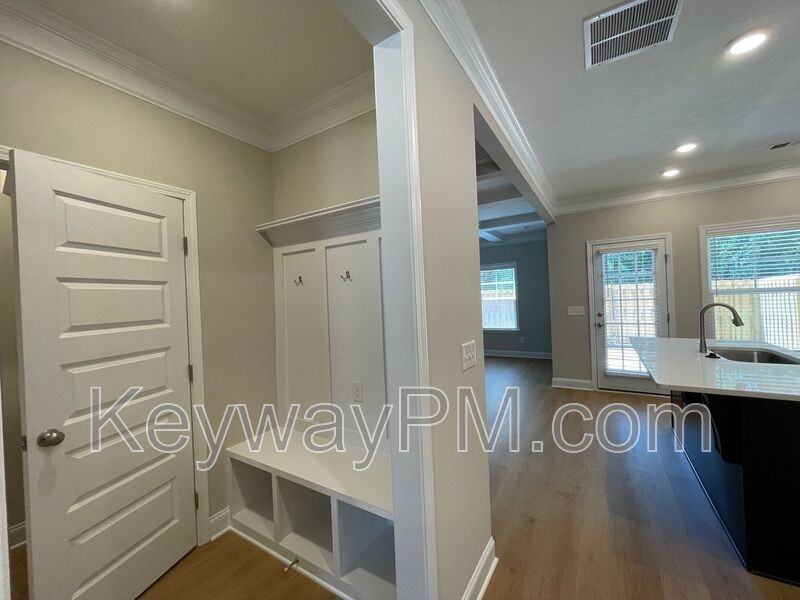 3089 Venetian Dr - Photo 6 of 20